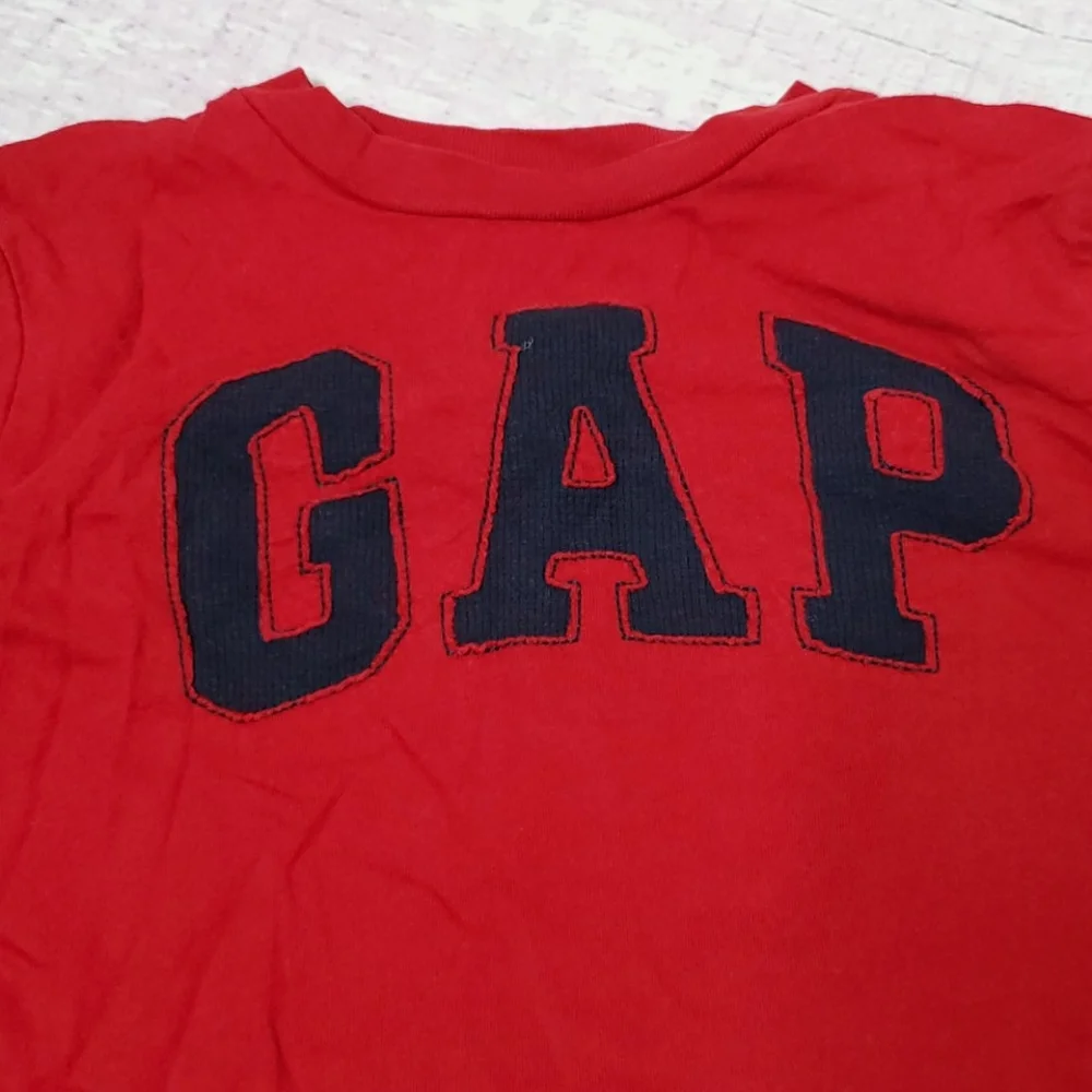 Kid's GAP Logo Graphic Long Sleeve Tshirt